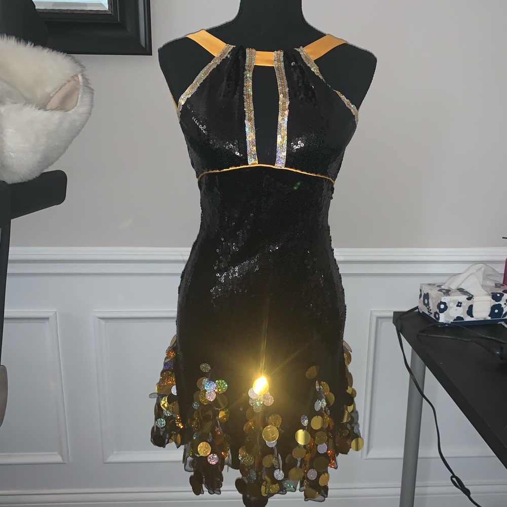 Terani Couture prom / pageant dress sz 2